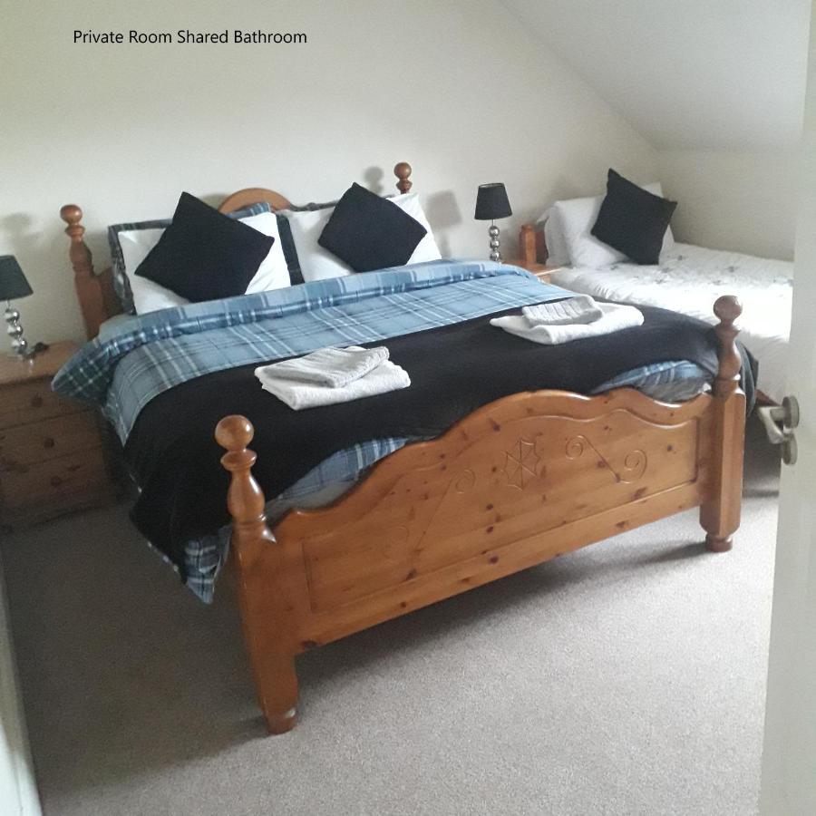 The Curragh Country House Accommodation ニューブリッジ エクステリア 写真