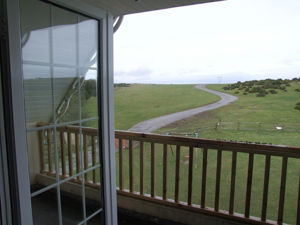 The Curragh Country House Accommodation ニューブリッジ 部屋 写真