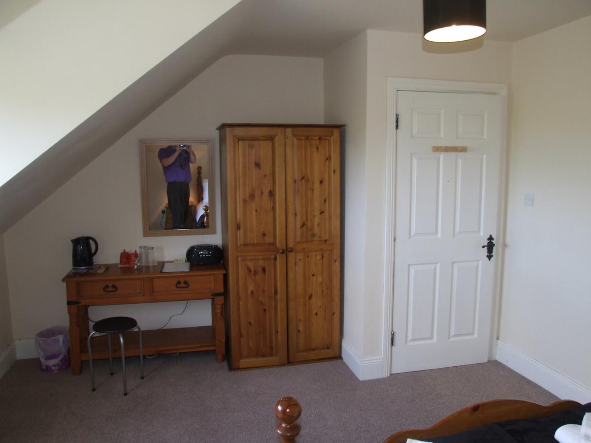 The Curragh Country House Accommodation ニューブリッジ 部屋 写真